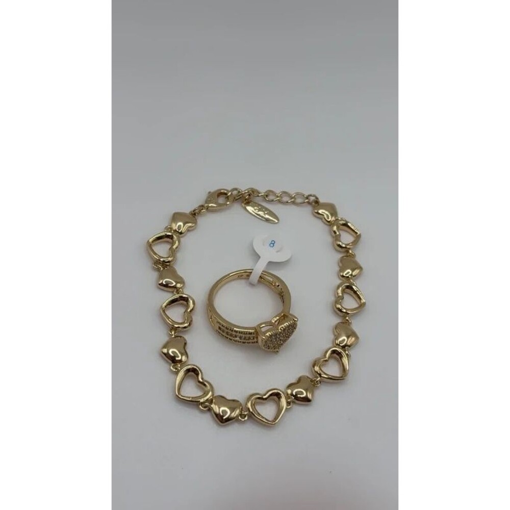 Conjunto anillo y pulcera chapada en oro